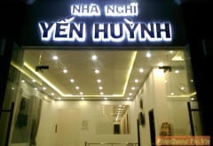 Nhà nghỉ Yến Huỳnh